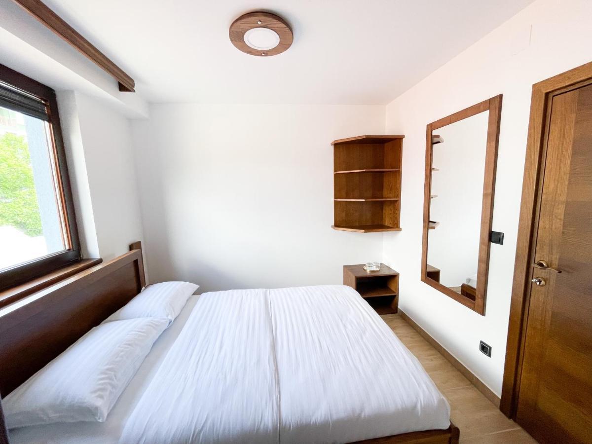 Apartments & Rooms Brijest Plav Extérieur photo