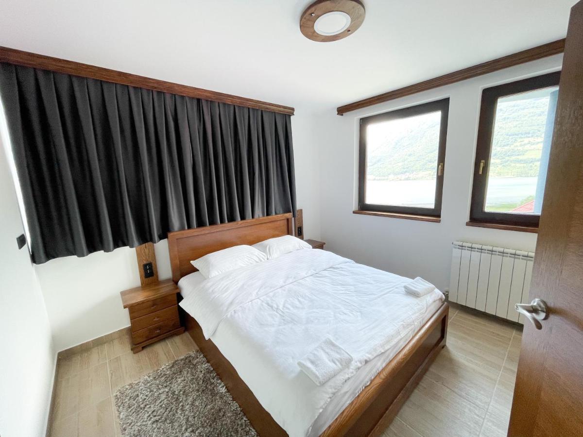 Apartments & Rooms Brijest Plav Extérieur photo